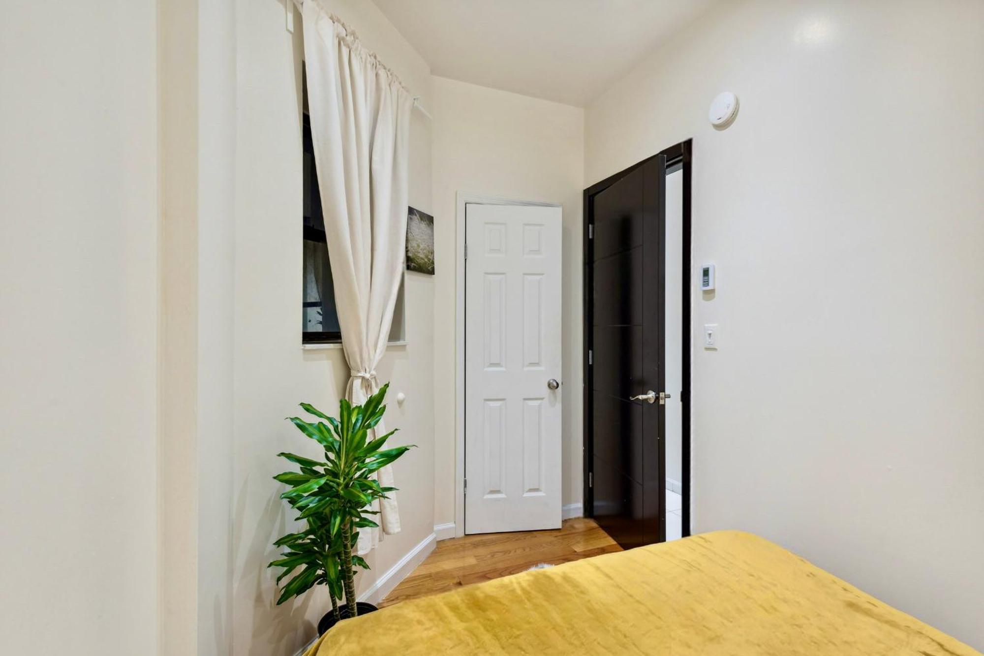 Central & Cozy 2 Bd Apt In Manhattan New York Exteriör bild